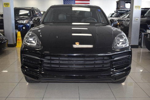 Used 2021 Porsche Cayenne image 3