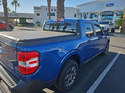 Used 2024 Ford Maverick XLT image 2