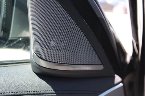 Used 2018 BMW M550i xDrive image 35