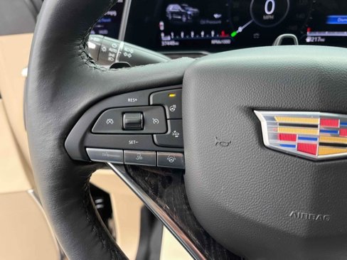 Used 2023 Cadillac Escalade Premium Luxury image 23