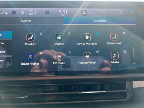 Used 2024 Jeep Wrangler Sahara image 23