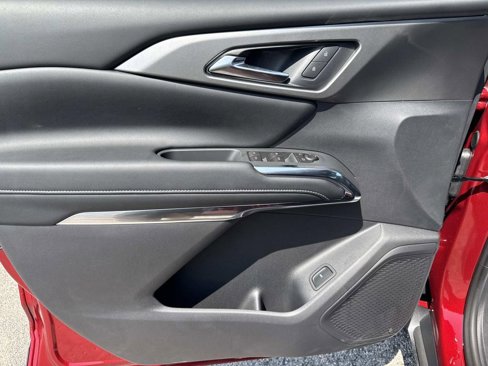 New 2026 Chevrolet Traverse LT image 7