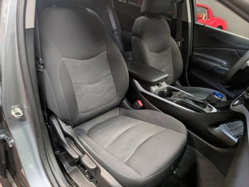 Used 2019 Chevrolet Volt LT image 10