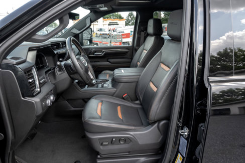 Used 2024 GMC Sierra 2500 AT4 w/ AT4 Premium Plus Package image 17