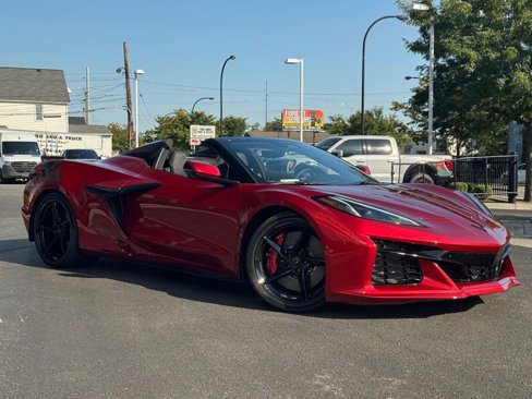 Used 2025 Chevrolet Corvette E-Ray w/ Stealth Interior Trim Package image 10