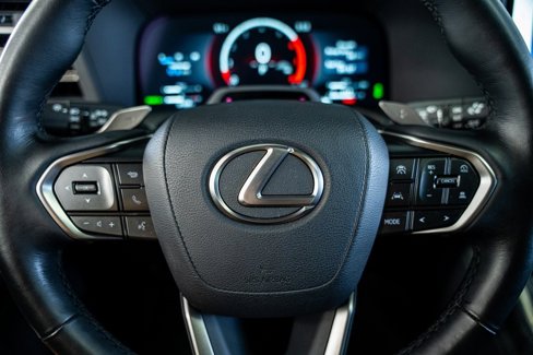 Used 2024 Lexus GX 550 image 38