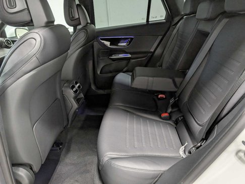 New 2025 Mercedes-Benz GLC 350e 4MATIC image 19