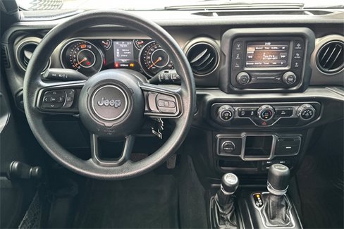 Used 2021 Jeep Wrangler Unlimited Sport image 17