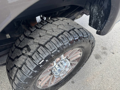 Used 2017 Ford F350 King Ranch w/ FX4 Off-Road Package image 11