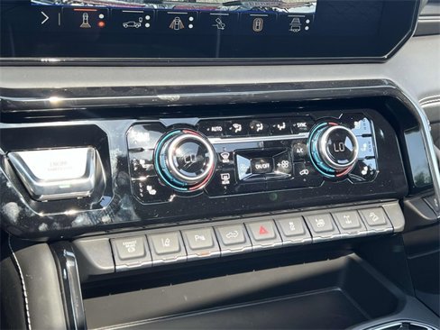 New 2025 GMC Sierra 2500 AT4X w/ AT4X AEV Edition image 23