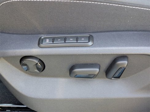 New 2025 Volkswagen Atlas SEL image 27
