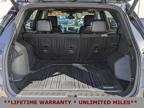 Used 2022 Chevrolet Equinox RS w/ LPO, Floor Liner Package image 14