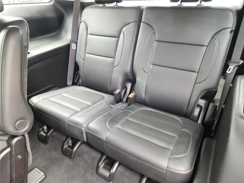 Used 2023 GMC Acadia SLT image 14
