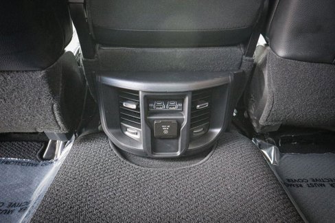 Used 2024 RAM 2500 Laramie w/ Safety Group image 32