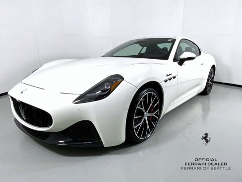 Used 2024 Maserati GranTurismo Modena image 1