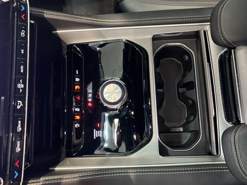 New 2025 Jeep Wagoneer Series II w/ Premium Group I image 21