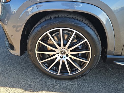 New 2026 Mercedes-Benz GLS 450 4MATIC image 13