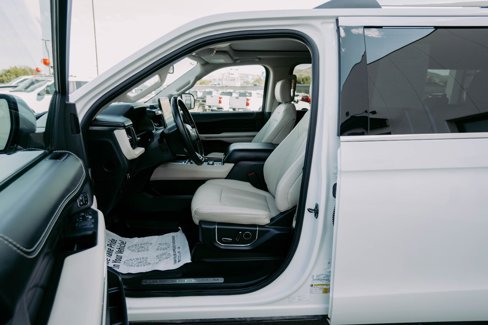 Used 2024 Ford Expedition Max Platinum image 25