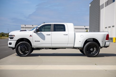 Used 2025 RAM 3500 Laramie w/ Night Edition image 9