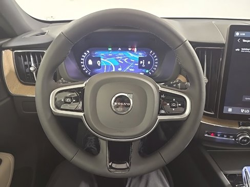 New 2026 Volvo XC60 B5 Core w/ Protection Package Premier image 9