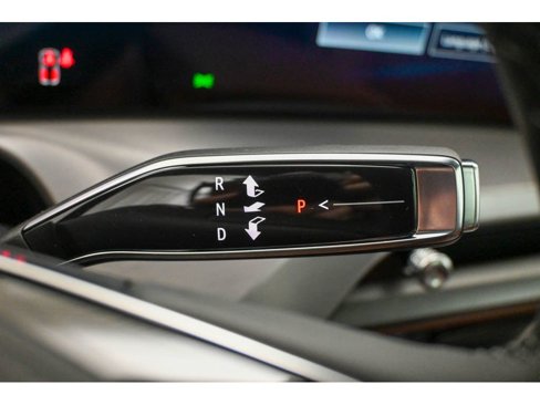 New 2026 Cadillac Vistiq Platinum image 28