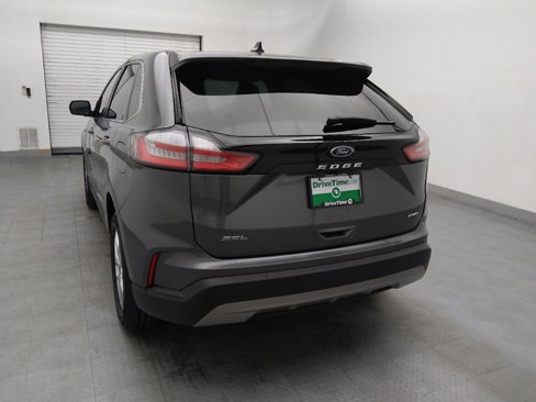 Used 2024 Ford Edge SEL image 6