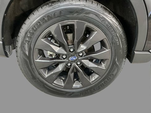 Certified 2025 Subaru Outback Onyx Edition image 18
