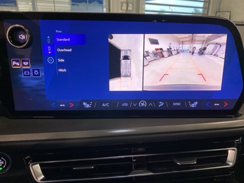 New 2026 Chevrolet Traverse LT w/ Driver Confidence Package image 20