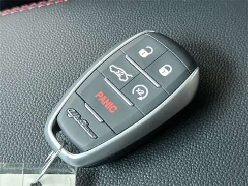 New 2025 Alfa Romeo Giulia AWD w/ Driving Assist Package image 30