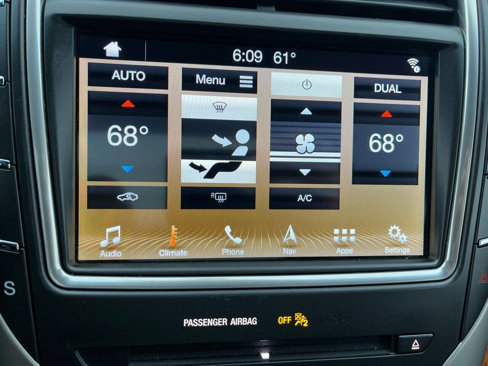 Used 2019 Lincoln Nautilus Reserve w/ Ultimate Package image 38