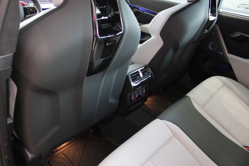 New 2026 BMW M5 w/ Carbon Package image 42