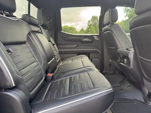 Used 2022 GMC Sierra 1500 AT4X image 18