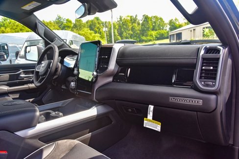 New 2025 RAM 1500 Laramie w/ Night Edition image 10