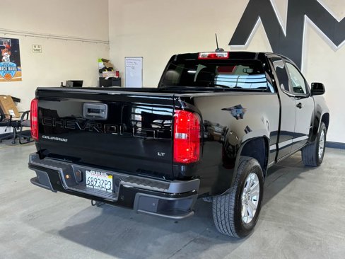 Used 2022 Chevrolet Colorado LT w/ Fleet Safety Package image 5