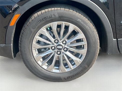 Used 2024 Cadillac XT4 Premium Luxury w/ Cold Weather Package image 31