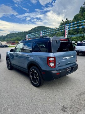 New 2025 Ford Bronco Sport Outer Banks image 4