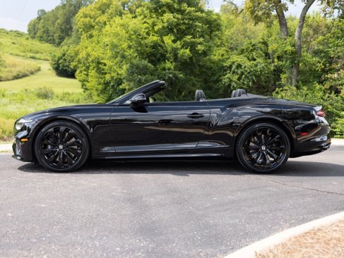 New 2025 Bentley Continental GTC image 8