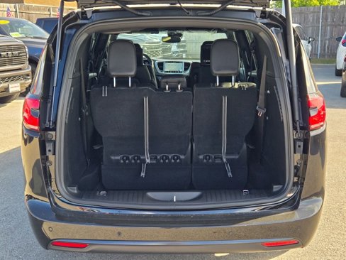 New 2026 Chrysler Pacifica Select image 13