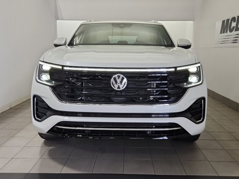 New 2026 Volkswagen Atlas Cross Sport SEL Premium R-Line image 3