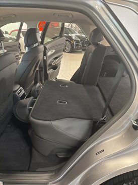 Used 2025 Genesis GV70 2.5T image 31