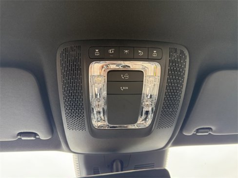 Used 2025 Mercedes-Benz GLA 250 image 23