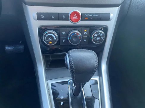 Used 2014 Chevrolet Captiva Sport LTZ image 25