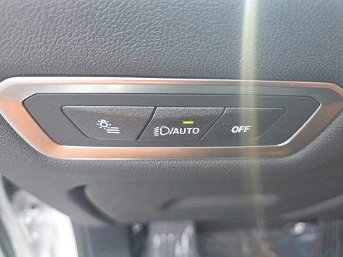 New 2026 BMW X7 xDrive40i image 32