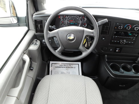 Used 2017 Chevrolet Express 3500 LT w/ LT Preferred Equipment Group image 23