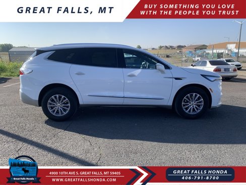 Used 2024 Buick Enclave Premium image 8