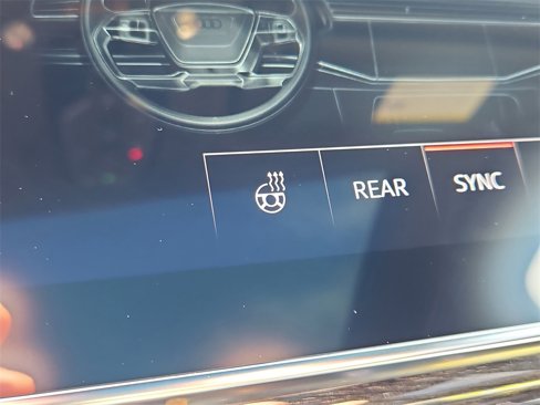 Certified 2025 Audi Q7 3.0T Prestige image 23