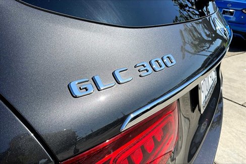 Used 2022 Mercedes-Benz GLC 300 image 9