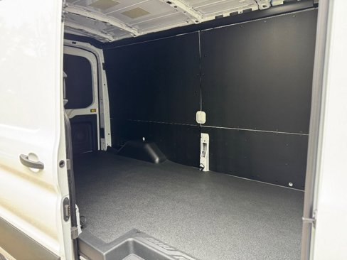 New 2025 Ford Transit 250 148 Medium Roof image 4