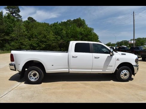 New 2025 RAM 3500 Laramie w/ Towing Technology Group image 2