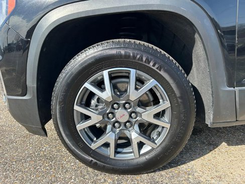Used 2023 GMC Acadia SLT image 11